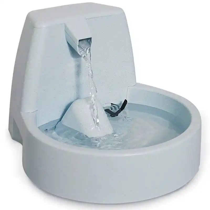 Nézd meg most PetSafe® Drinkwell® Original macska itatókút