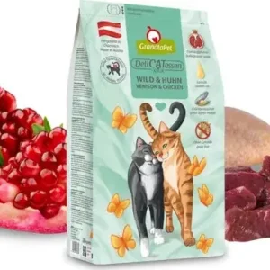 Árengedmény GranataPet DeliCatessen száraztáp vad és csirke Adult 300 g