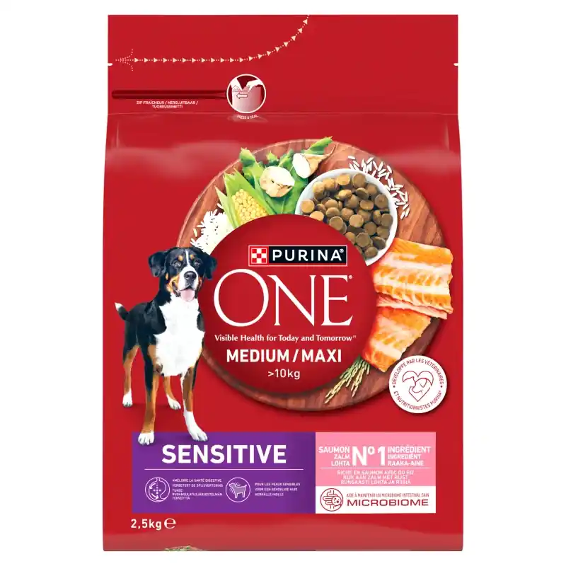 Legnépszerűbb PURINA ONE Sensitive Medium/Maxi felnőtt kutyáknak szánt, lazacban gazdag kutyaeledel rizzsel 2,5 kg