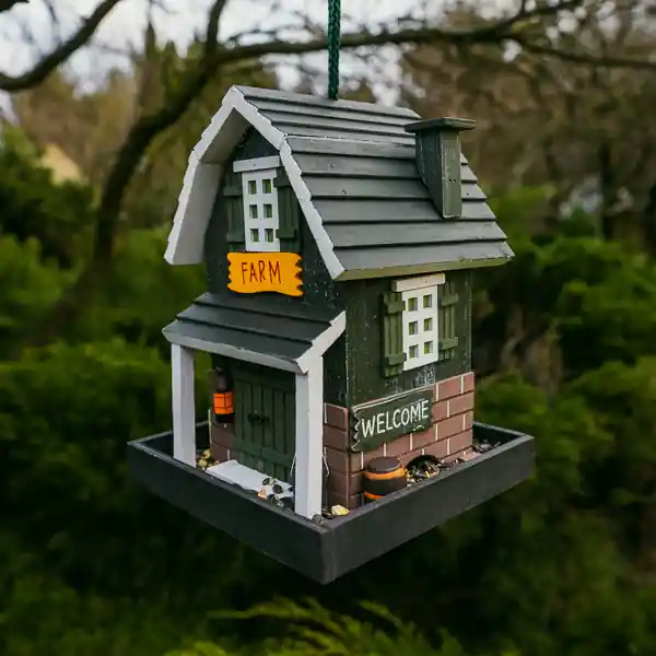 Farm madáretető házikó 23,5 cm Korlátozott ajánlat